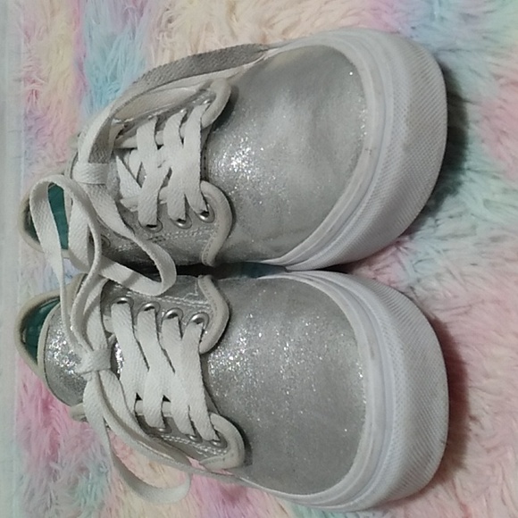 Vans Womens Gently Worn Camden Silver Metallic Shoes Sz.7.5 (X-104 CRATE) - Picture 5 of 12